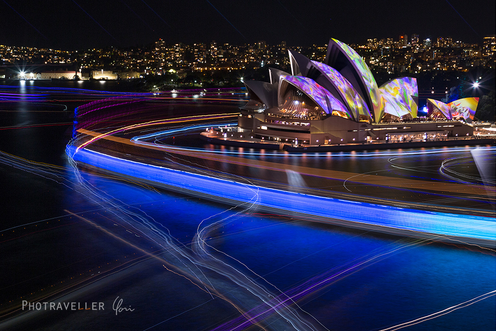 VIVID HARBOUR NIGHT
